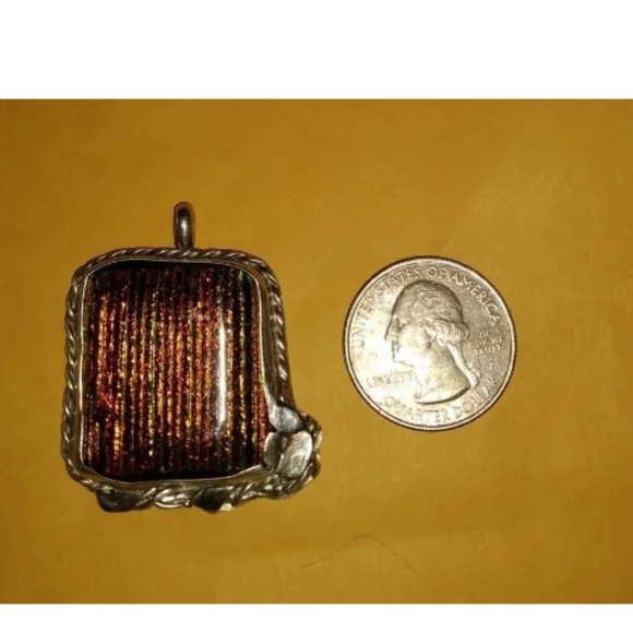 Showcase your unique style with this Dicroic Glass Pendant from Artisan. Crafted - Picture 3 of 9